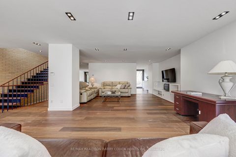 Photo 5 at 6 Bannatyne Drive, Windfields, Toronto