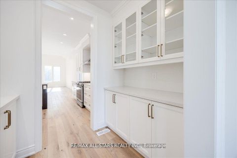 Photo 8 at 59 Stadacona Avenue, Sutton & Jackson's Point, Georgina