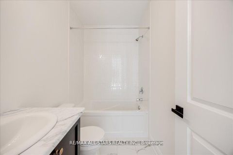 Photo 27 at 59 Stadacona Avenue, Sutton & Jackson's Point, Georgina