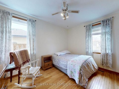 Photo 9 at 51 Tansley Avenue, Bendale, Toronto