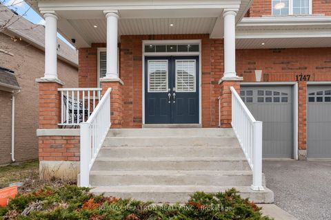 Photo 1 at 1747 Goldsmith Drive, Taunton, Oshawa