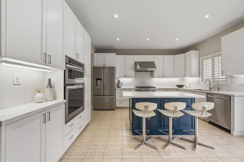 Photo 10 at 1747 Goldsmith Drive, Taunton, Oshawa