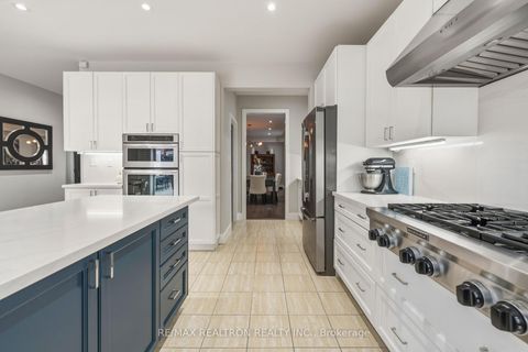 Photo 14 at 1747 Goldsmith Drive, Taunton, Oshawa