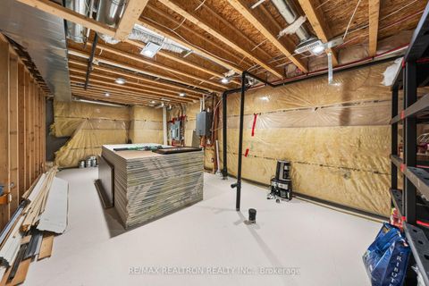 Photo 36 at 1747 Goldsmith Drive, Taunton, Oshawa