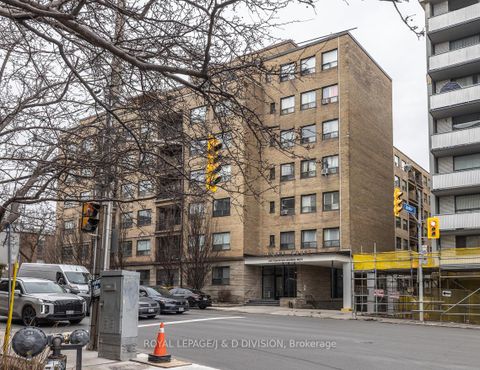 Photo 16 at 716 - 660 Eglinton Avenue W, Forest Hill North, Toronto