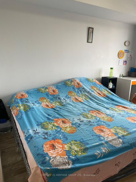 Photo 16 at 415 - 8 Mondeo Drive, Dorset Park, Toronto