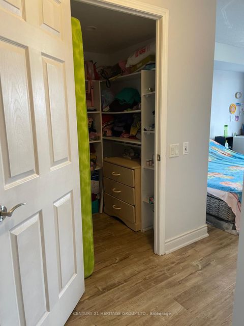 Photo 17 at 415 - 8 Mondeo Drive, Dorset Park, Toronto