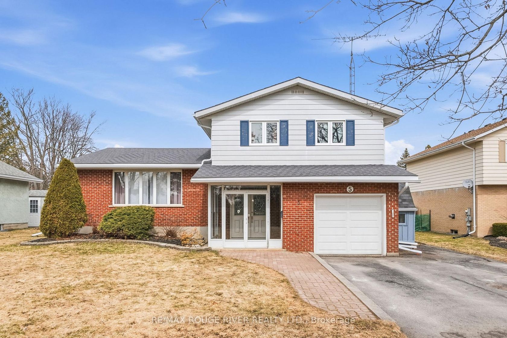 5 Silver Crescent, Port Hope by Loree Meneguzzi Real Estate 5 Silver Crescent, Port Hope