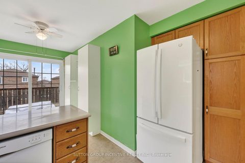 Photo 14 at 350 Cundles Road W, Northwest, Barrie