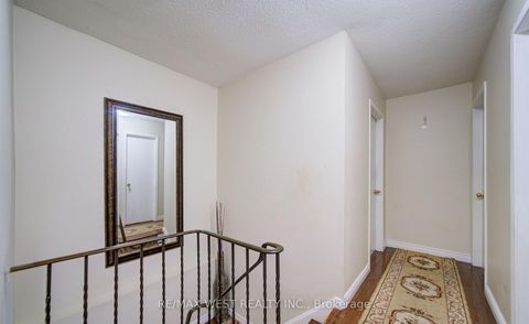 Photo 24 at 71 - 3525 Brandon Gate Drive, Malton, Mississauga