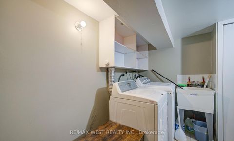 Photo 44 at 71 - 3525 Brandon Gate Drive, Malton, Mississauga