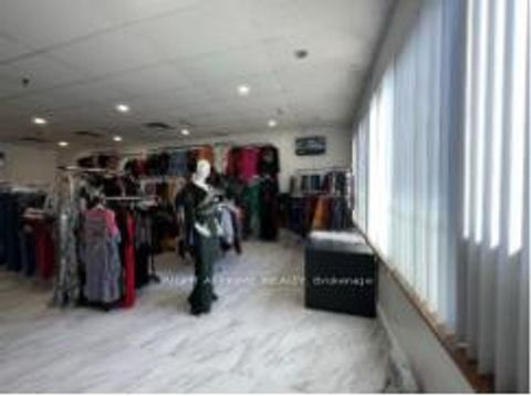 Photo 2 at 34 - 2300 Finch Avenue W, Humber Summit, Toronto