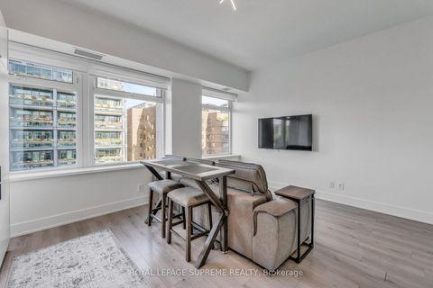 Photo 8 at 604 - 111 St Clair Avenue W, St. Clair, Toronto