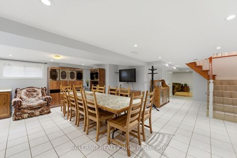 Photo 35 at 125 Anthony Road, CFB, Toronto