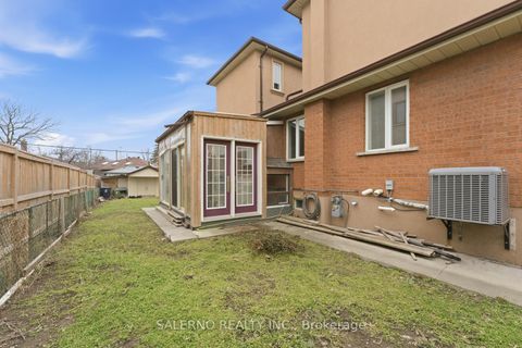 Photo 43 at 125 Anthony Road, CFB, Toronto