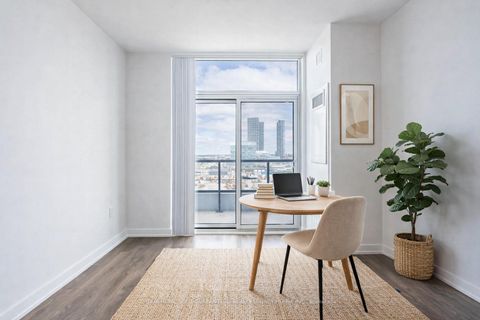 Photo 14 at 1120 - 38 Honeycrisp Crescent N, Vaughan Corporate Centre, Vaughan