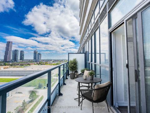 Photo 30 at 1120 - 38 Honeycrisp Crescent N, Vaughan Corporate Centre, Vaughan