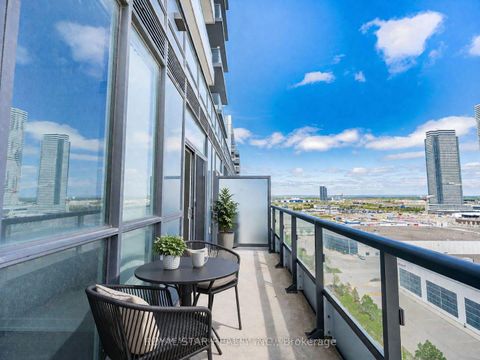 Photo 31 at 1120 - 38 Honeycrisp Crescent N, Vaughan Corporate Centre, Vaughan