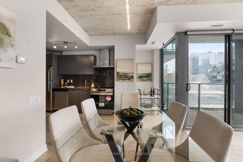 Photo 7 at 1204 - 95 Bathurst Street, Waterfront Communities C1, Toronto