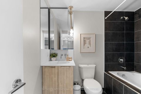 Photo 15 at 1204 - 95 Bathurst Street, Waterfront Communities C1, Toronto