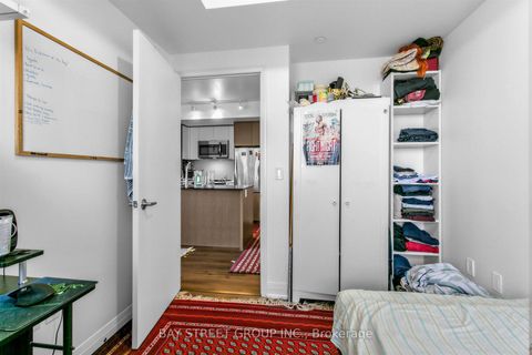 Photo 9 at 1910 - 9 Valhalla Inn Road, City Centre West, Toronto