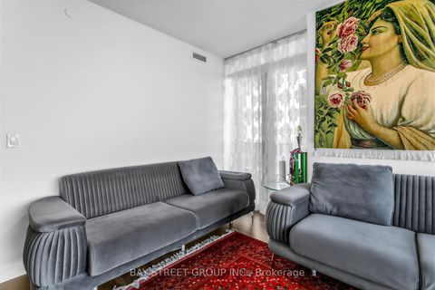 Photo 10 at 1910 - 9 Valhalla Inn Road, City Centre West, Toronto