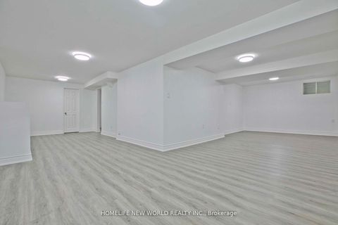 Photo 29 at 94 Weldrick Road E, Harding, Richmond Hill