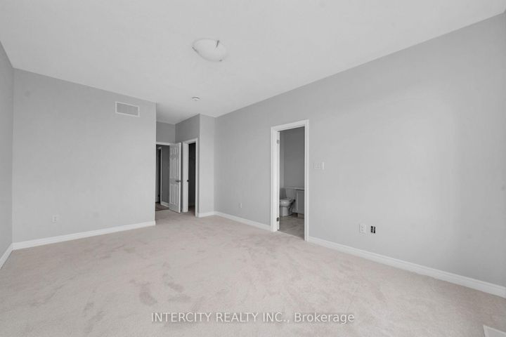 Photo 15 at 162 Mumbai Drive, Middlefield, Markham