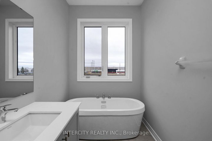 Photo 17 at 162 Mumbai Drive, Middlefield, Markham