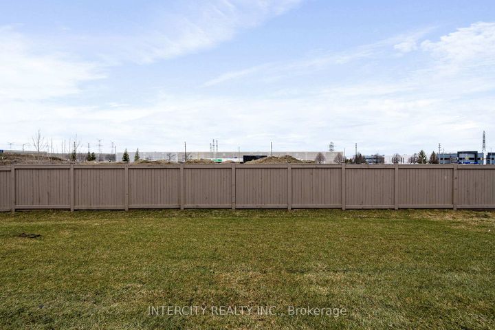 Photo 26 at 162 Mumbai Drive, Middlefield, Markham