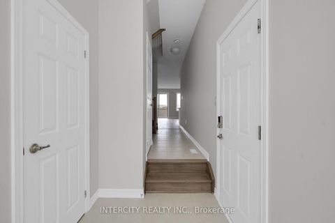 Photo 3 at 164 Mumbai Drive, Middlefield, Markham