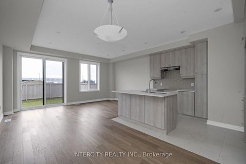 Photo 4 at 164 Mumbai Drive, Middlefield, Markham