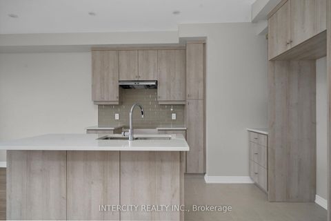 Photo 8 at 164 Mumbai Drive, Middlefield, Markham