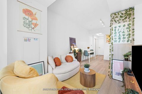 Photo 4 at 1603 - 50 Ordnance Street, Niagara, Toronto