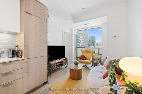 Photo 5 at 1603 - 50 Ordnance Street, Niagara, Toronto