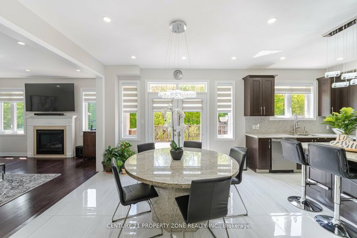 Photo 16 at 8 Teal Crest Circle, Credit Valley, Brampton