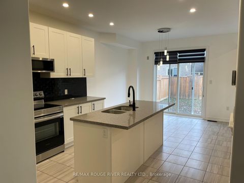 Photo 1 at 10 Moses Crescent, Bowmanville, Clarington