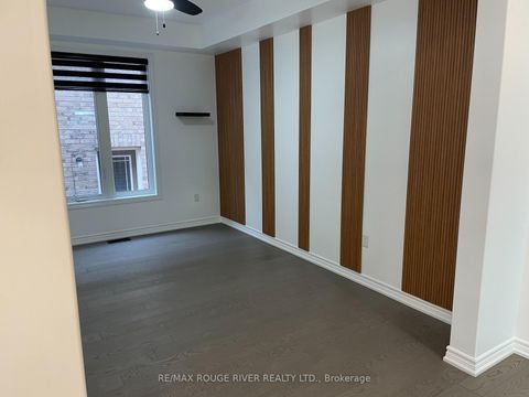 Photo 5 at 10 Moses Crescent, Bowmanville, Clarington