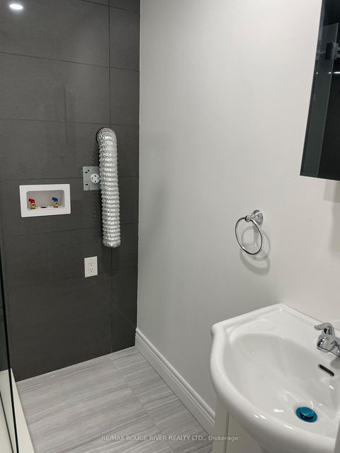 Photo 21 at 10 Moses Crescent, Bowmanville, Clarington