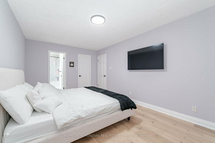 Photo 15 at 3 New Seabury Drive, Glen Shields, Vaughan