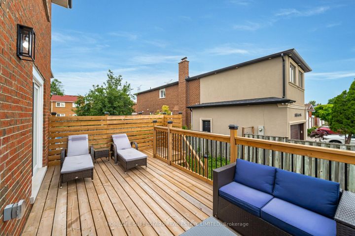 Photo 22 at 3 New Seabury Drive, Glen Shields, Vaughan