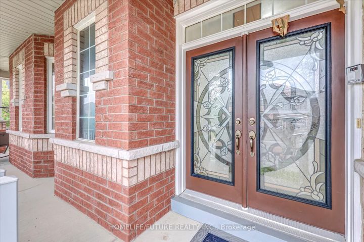 Photo 5 at 2 Tovey Terrace, Wellington, Brampton