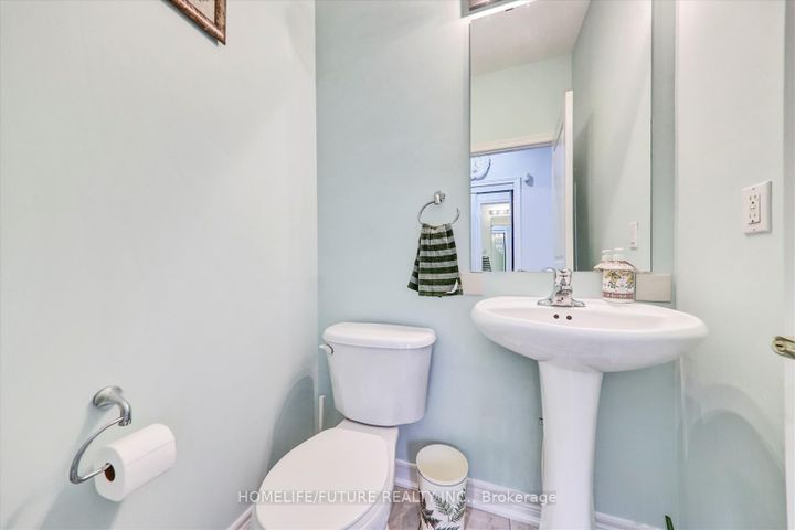 Photo 13 at 2 Tovey Terrace, Wellington, Brampton