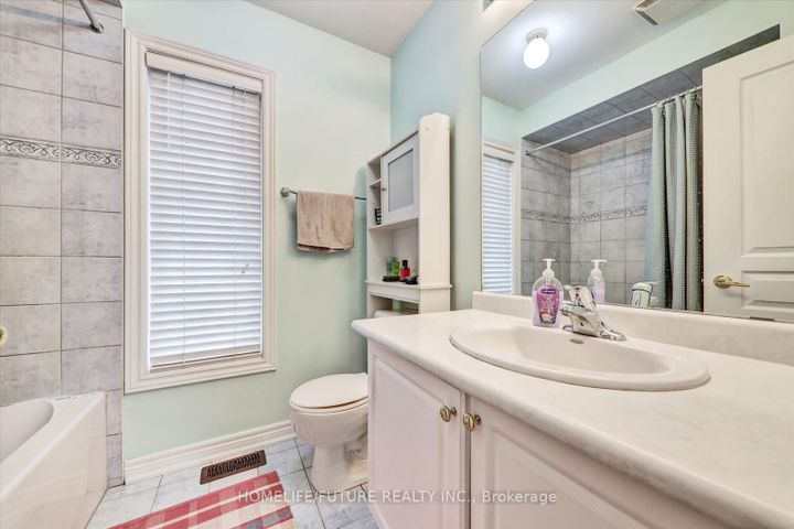 Photo 28 at 2 Tovey Terrace, Wellington, Brampton