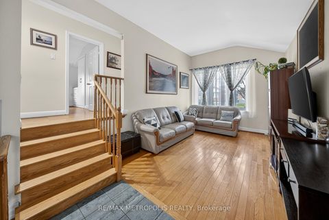 Photo 1 at 91 Ellendale Drive, Dorset Park, Toronto