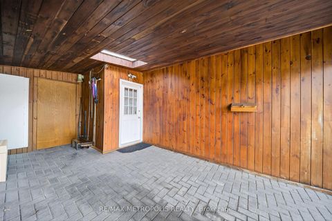 Photo 19 at 91 Ellendale Drive, Dorset Park, Toronto