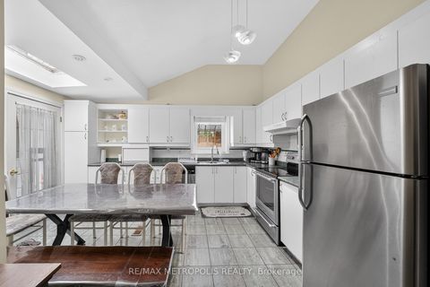 Photo 20 at 91 Ellendale Drive, Dorset Park, Toronto