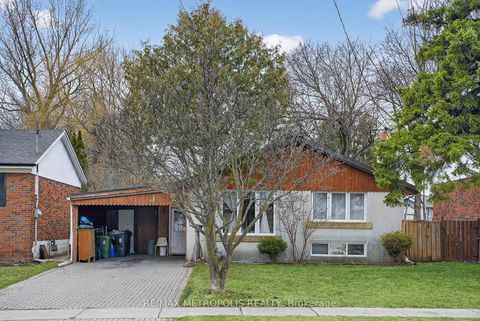 Photo 25 at 91 Ellendale Drive, Dorset Park, Toronto