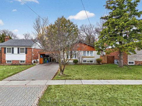 Photo 43 at 91 Ellendale Drive, Dorset Park, Toronto