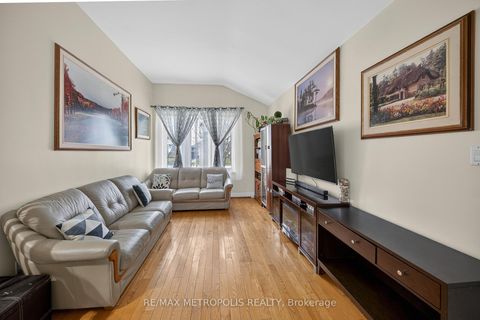 Photo 44 at 91 Ellendale Drive, Dorset Park, Toronto